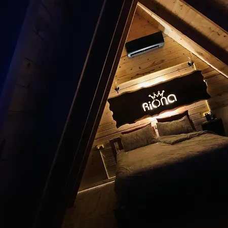 Riona Villa *