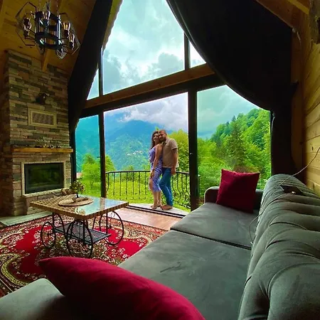 Riona Villa